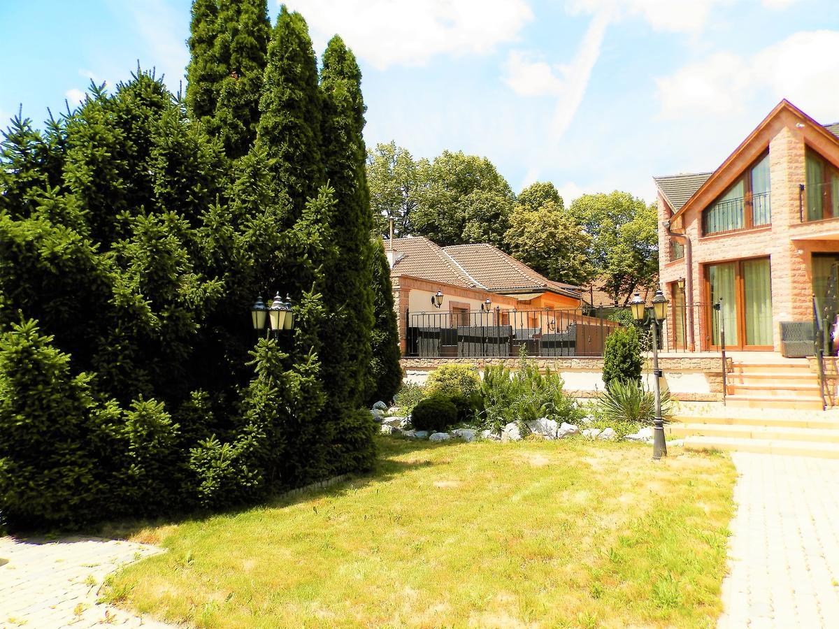 Bed and Breakfast Nagyret Panzio Erlau Exterior foto